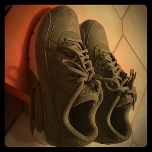 Nike Air Max 90 SE Women's Shoe